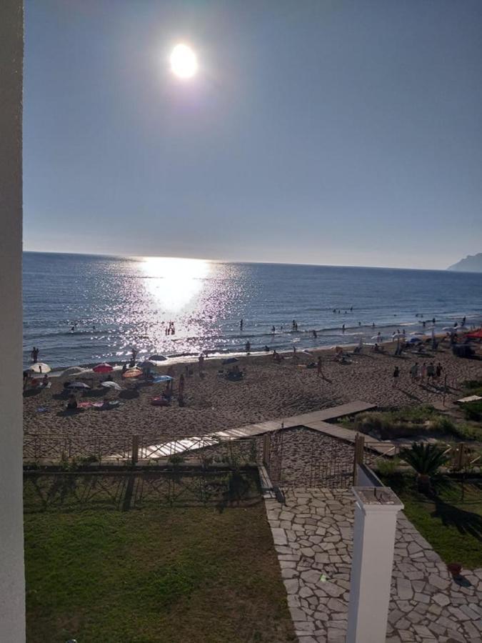 Nereides Apartments Agios Gordios  Exteriör bild