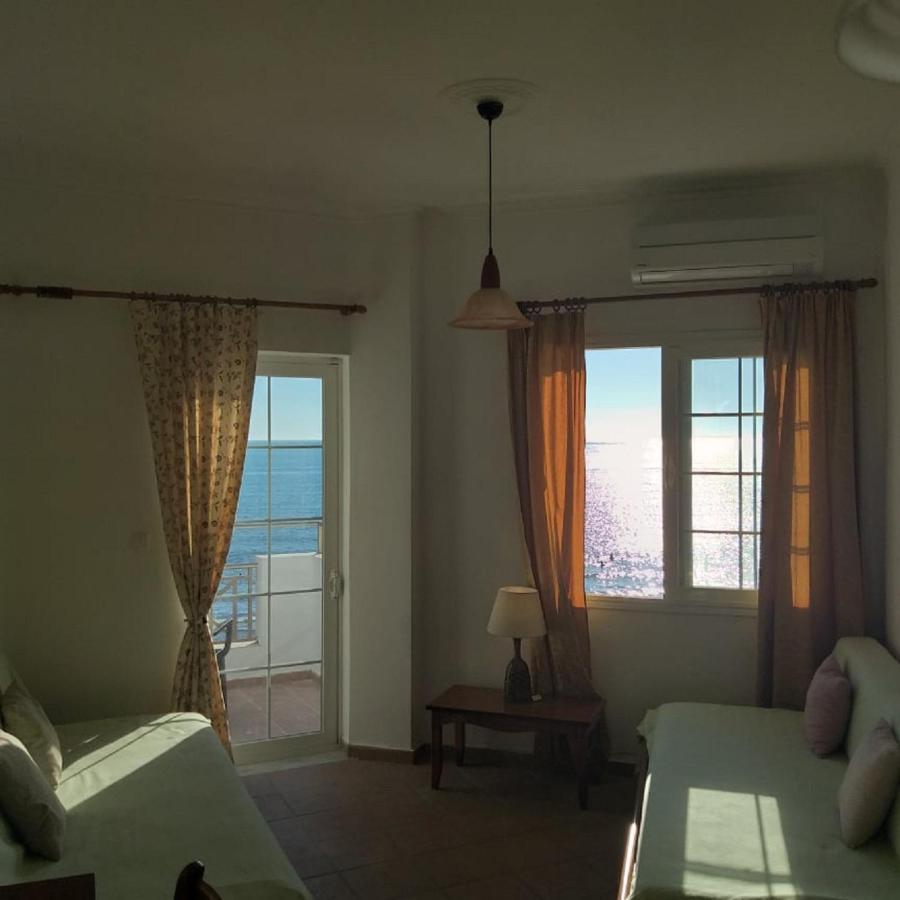 Nereides Apartments Agios Gordios  Exteriör bild